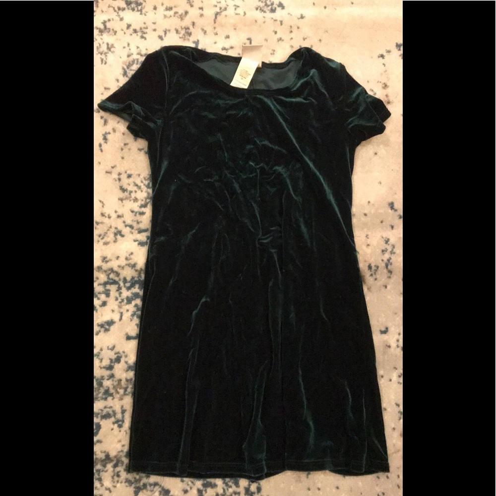 GREEN VELVET DRESS/TOP